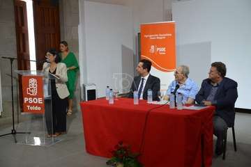 El PSOE rinde homenaje al exconcejal José Alcaraz/TA.